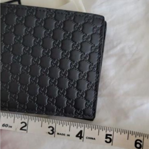 Gucci Guccissima Black Embossed Leather Wallet - Picture 5 of 6
